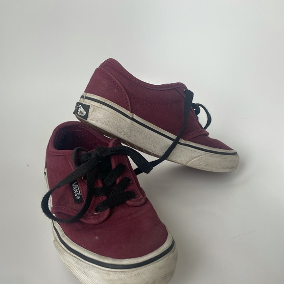 Vans. Size 13 US (youth). - Picture 2 of 4